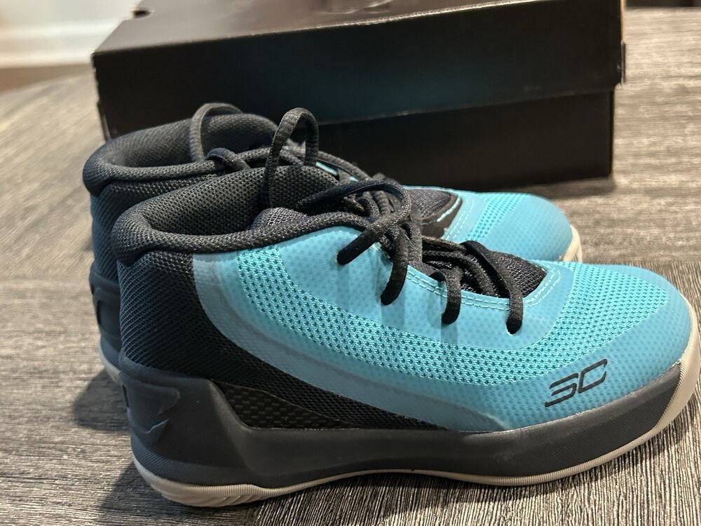 Under Armour Curry 3 Mid Peacock Blue Kid 8K Basketball Shoes
